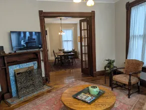 The John Sydney House - Image 5
