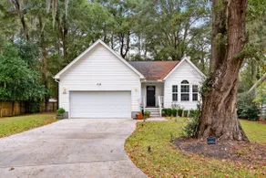 Island Getaway Close to Downtown & Kiawah! - Image 5