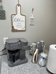 Lou's Place - Image 5