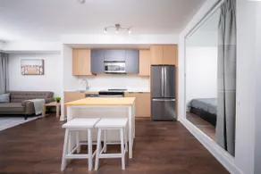 Luxury Condo in Heart of Scarborough with Close Proximity to All Entertainment - Image 3