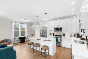 Del Ray Gem | 3BR Mins to DC, Old Town, Monuments - Image 5