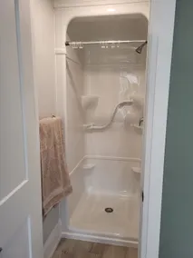 Private Guesthouse with Tesla Charger - Image 3