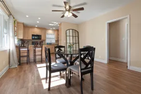 Coastal Charm - Cozy Spacious 2-Bdrm Bungalow - Image 5