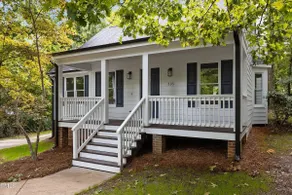 Fully Remodeled by Downtown w/ Suite, Desk, Pets - Image 2
