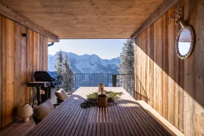 Luxury alpine chalet with hot tub - Image 5