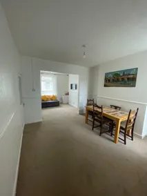 Spacious yet cosy, family home - Image 2