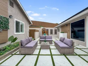 Private Hillside · Spacious Yard · Game Room - Image 4