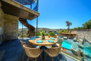 Appartamento accogliente e familiare con griglia, giardino e piscina privata | Vista sulla piscina - Image 2