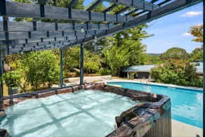 6BR Pool & Hottub • Game Rm • Fenced Yard 4 Pets - Image 3
