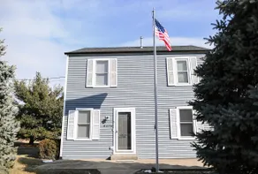Pleasant home near lake & city! - Image 3