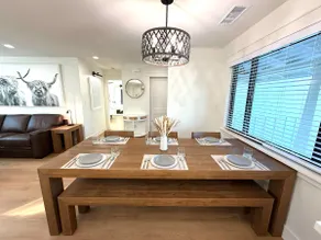 •NEW• 4bd/3ba Farmhouse + Steam Shower! - Image 3
