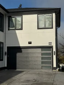 Cozy Hidden Gem walking distance to SEA airport - Image 2
