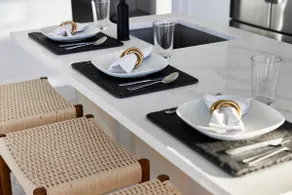Bright Designer Loft – steps from PATH to NYC - Image 3