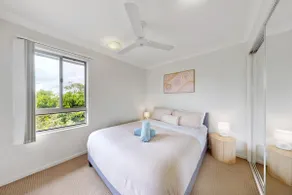 Cute & Cosy with Great Location - Image 5