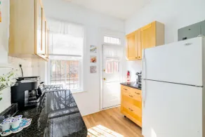 Sleeps 12 | THREE Units In Central Adams Morgan - Image 5