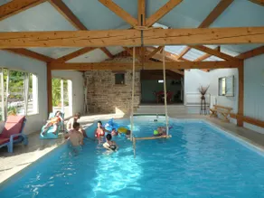 4* Accommodation – Swimming Pool + Hot Tub + Sauna - Image 3