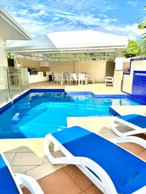 Luxury House on Clifton Beach with Heated Saltwater Swimming Pool - Image 4