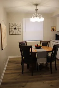 Lambeau Flats 2-Br Lower by Lambeau, Resch! - Image 3
