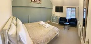 Greenstone Apartment - Image 4