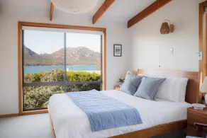 Zephyr House - Image 4
