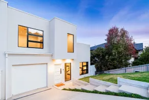 Vista Heights | Contemporary Entertainer - Image 2
