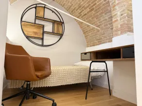 2BR - Historic Centre - Smart TVs - Via Baglioni - Image 3