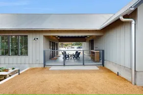 Hill Country Retreat with Pool, Hot Tub & BBQ - Image 4