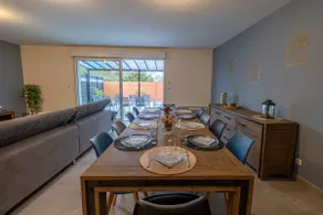 4 Bis - Maison moderne cozy avec extérieur - Image 3