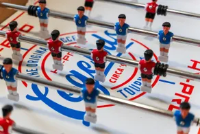 Little John of Robin Hood's Place II PS5 II Foosball Table - Image 4