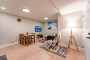 New Luxury 2BR, 1 BR, Living & Kitchen in Halifax - Image 3
