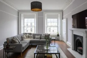 Central New Town Apartment - Image 5