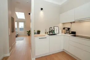 Scandinavian attic apartment in the city center - Image 4