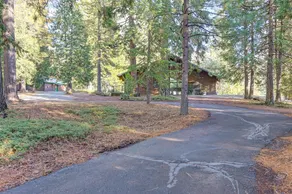 Snowline Lodge with Indoor Pool! - Image 2