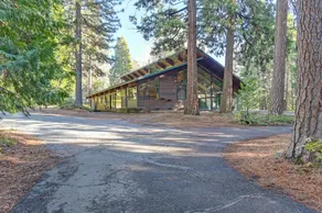 Snowline Lodge with Indoor Pool! - Image 5