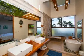 Ocean View 4-Bdr Entire Dream Villa - Image 5