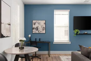Best Deal Yet:1B/1B Steps from Shops, Dining & Fun - Image 4