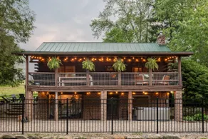 Relaxing Log Cabin | Hot Tub, Quiet, Pool, Mohican - Image 5