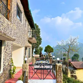 4BR Woodwalk NatureStay NR Kainchi Dham & Nanital - Image 4