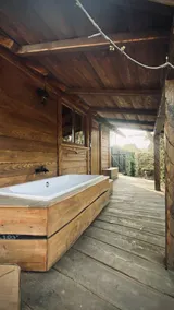 The Valhalla Cabin in 'Pays des Collines' - Image 5