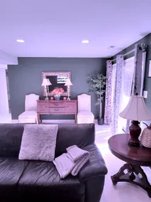 Cozy Stay Near Dulles & DC - Image 4