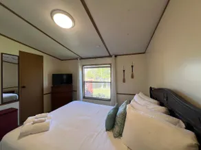Simple Blessings | A View in Every Room | Sleeps 6 - Image 3