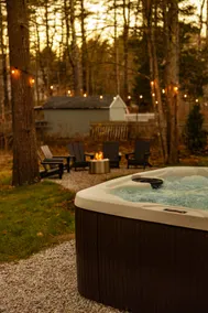Fully Renovated/4min to K-port/HotTub/Game Room - Image 2