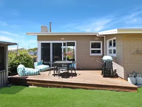Cutback Cottage - Image 2
