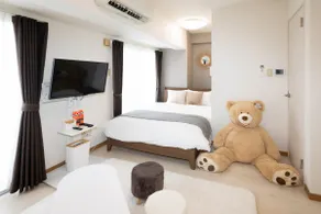 A 4-minute walk from Biei Station! The top floor is full of cuteness! Accommodation where you can stay with bears! - Image 5
