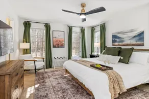 Luxury Oasis |Ski, Hike, Winter fun| Pet friendly! - Image 5