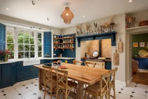 Luxury Georgian Manor | Sleeps 16 | 8 En-Suites - Image 4