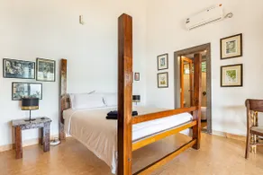 Riverview Villa : Chambres d'hôtes/ Villa avec rivière et vue sur la mer - Image 3