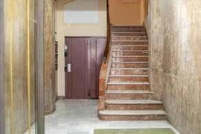 ISG Apartments: Jose Velilla /Free Parking - Image 3