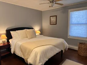 Lake Place Vacation Home - Image 4