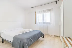 Apt. in a rural area with garage - Image 4